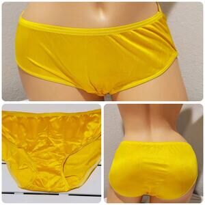 Shadowline 11032 Bikini Panty Shiny Nylon Full Cut Silky Carnation Yellow